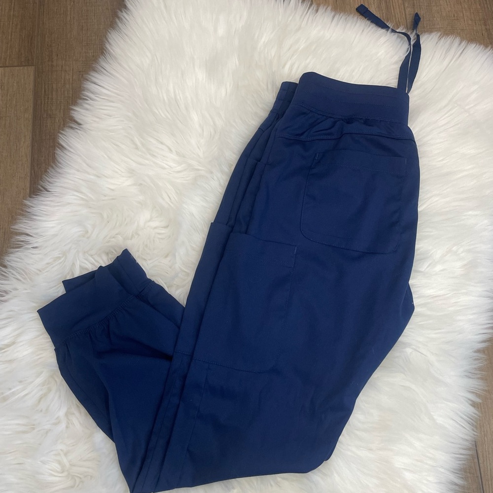 IRG jogger scrub pants